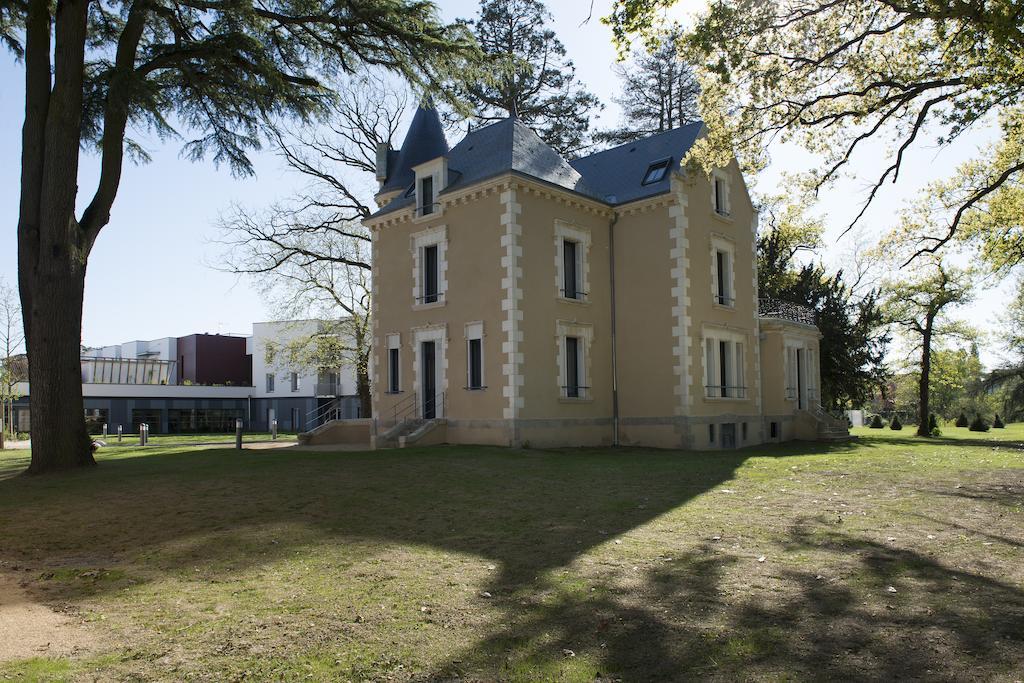 Domitys Le Chateau Des Plans ปาคเตอเนย์ ภายนอก รูปภาพ